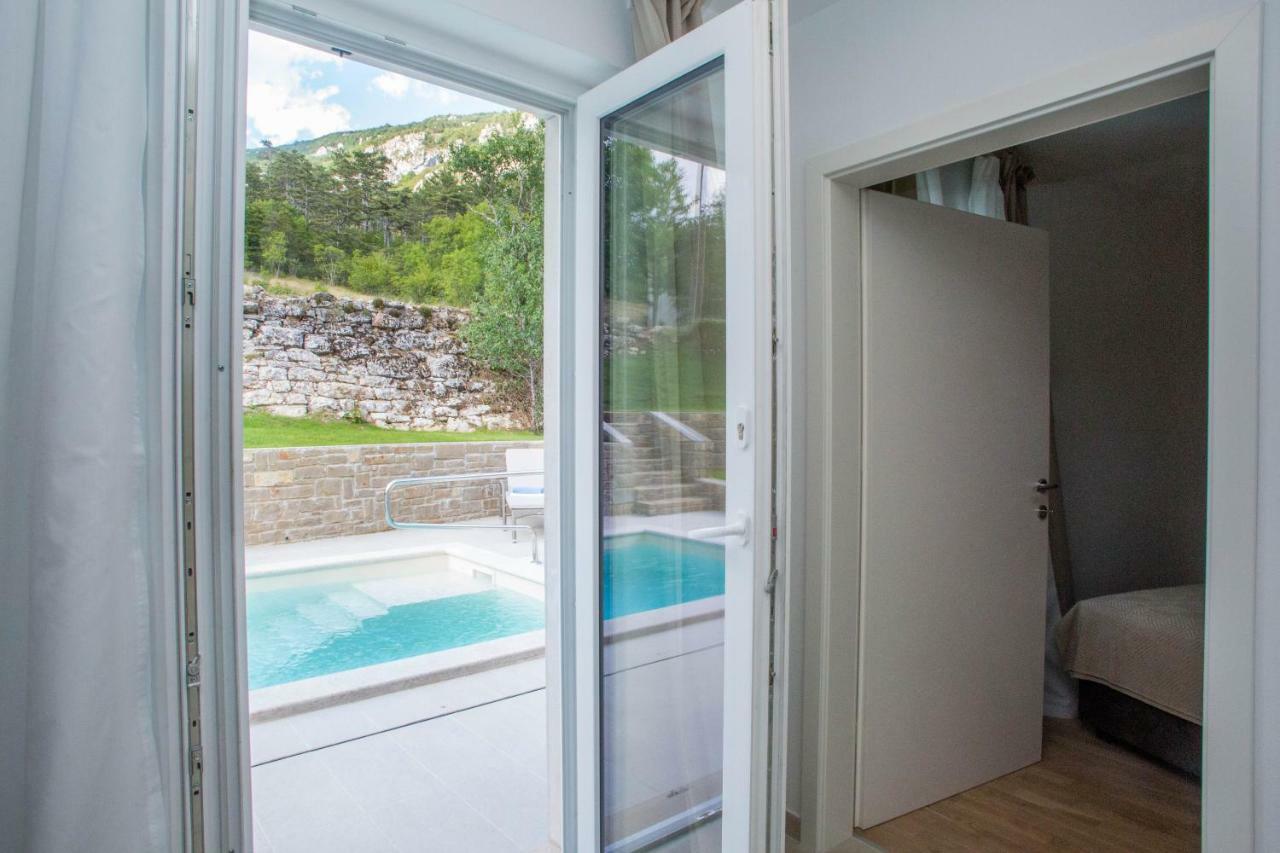 Orljak Villa Lanisce