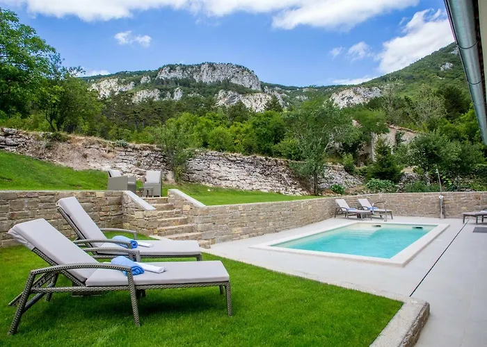 Villa Orljak